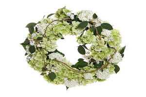 Wreaths and More: Adding Flair to Fabulous Gatherings