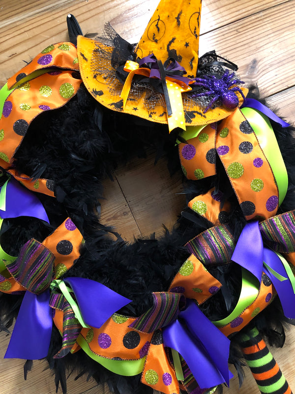 13 inch Halloween Ribbon Wreath Black deals White Gnome MW5