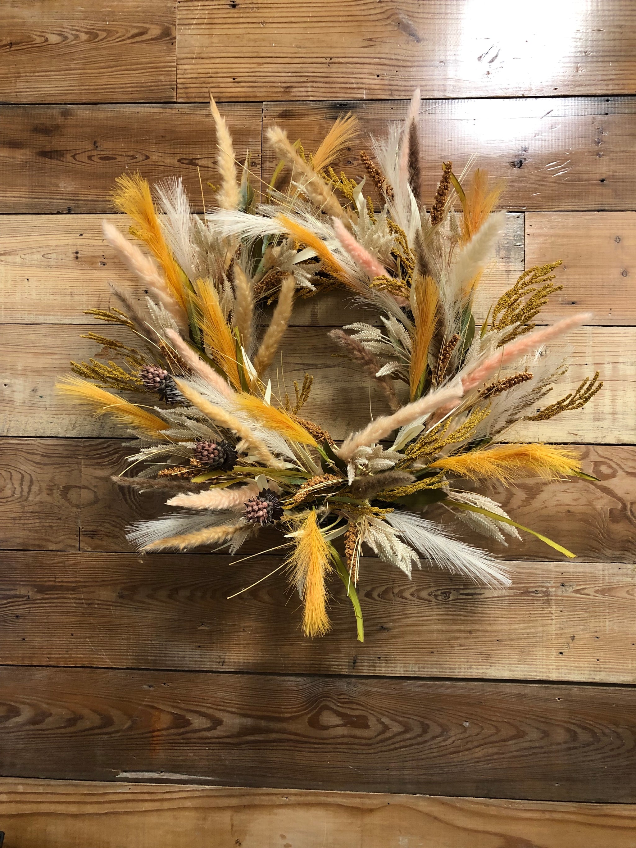 Mixed Pampas Grass Wreath