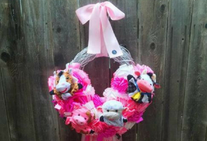 Welcome Baby With a Gorgeous Gender Reveal Wreath