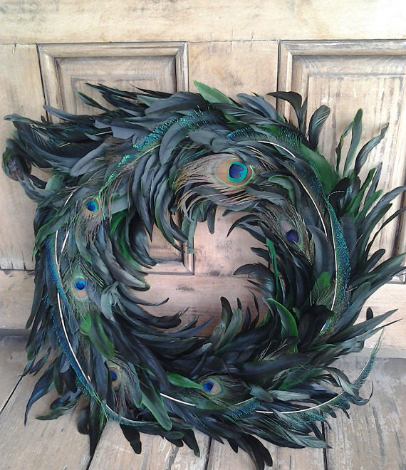 Make it easy crafts: Easy Peacock feather wreath